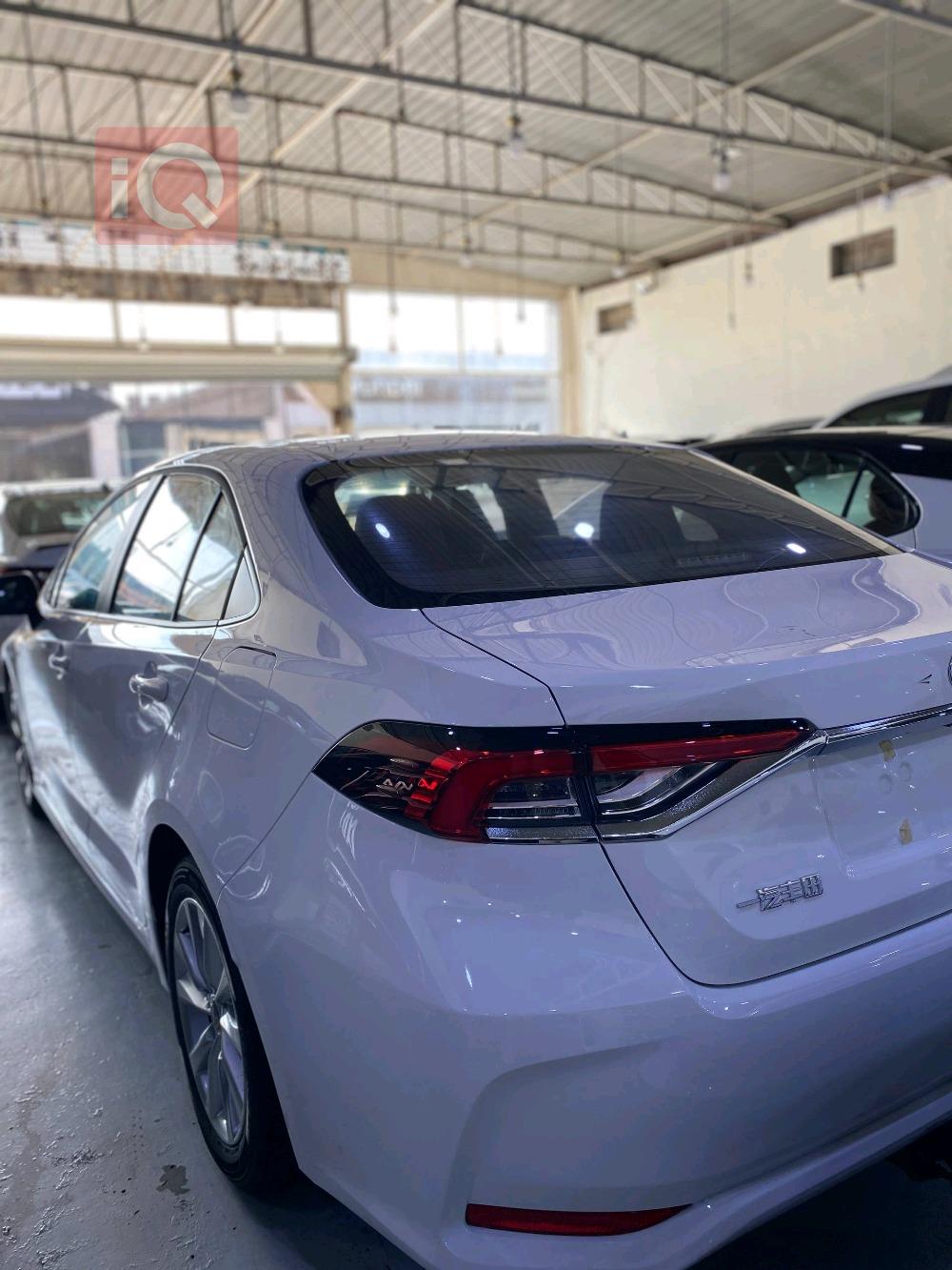 تۆیۆتا کۆرۆلا